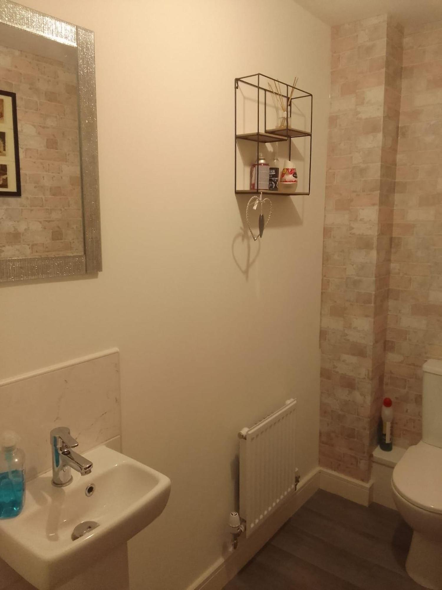 Ideal Home & Cottage Inviting 4 Bedroom Apartments Walsall Ngoại thất bức ảnh